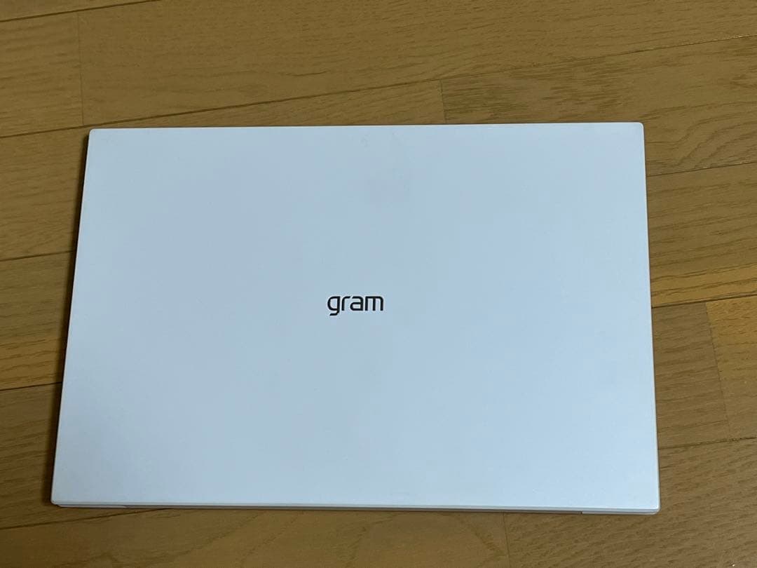 美品　LG gram 14Z90Q　第12世代 Core i5 1240P
