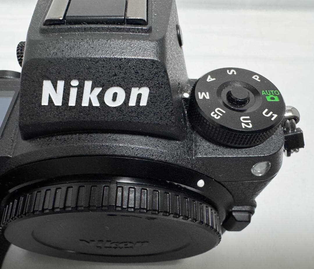【値下げ】Nikon Z6ii ミラーレスカメラ 一眼 ボディ 中古 美品