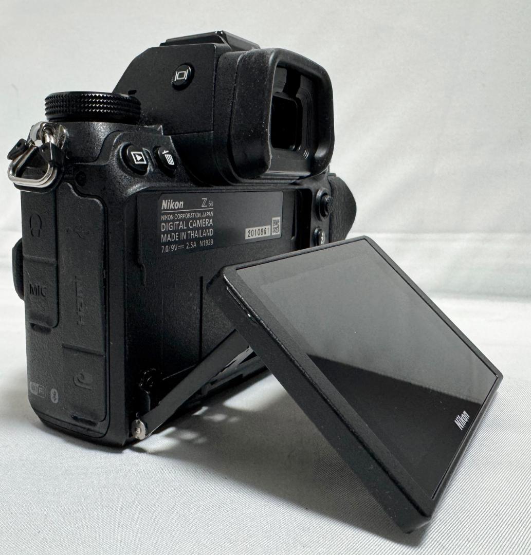 【値下げ】Nikon Z6ii ミラーレスカメラ 一眼 ボディ 中古 美品