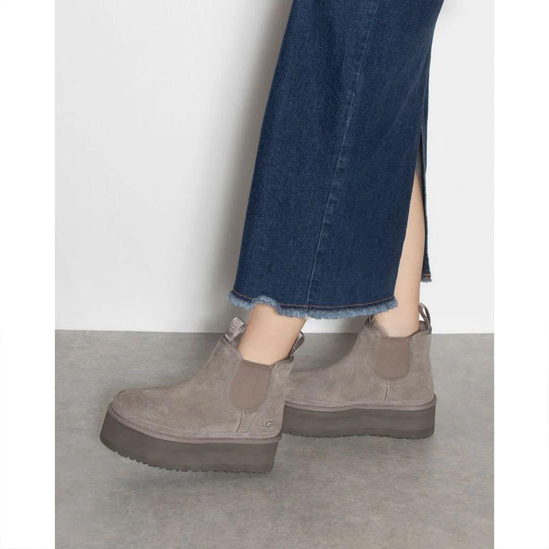 【完売品】UGG Neumel Platform Chelsea スモークプラム