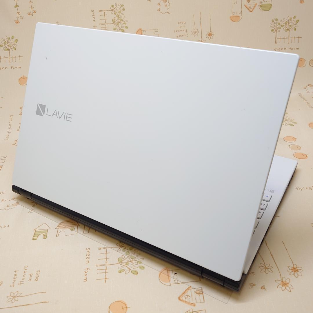 r*様 フルHD Windows11 オフィス付き 新品SSD 白ノートパソコン