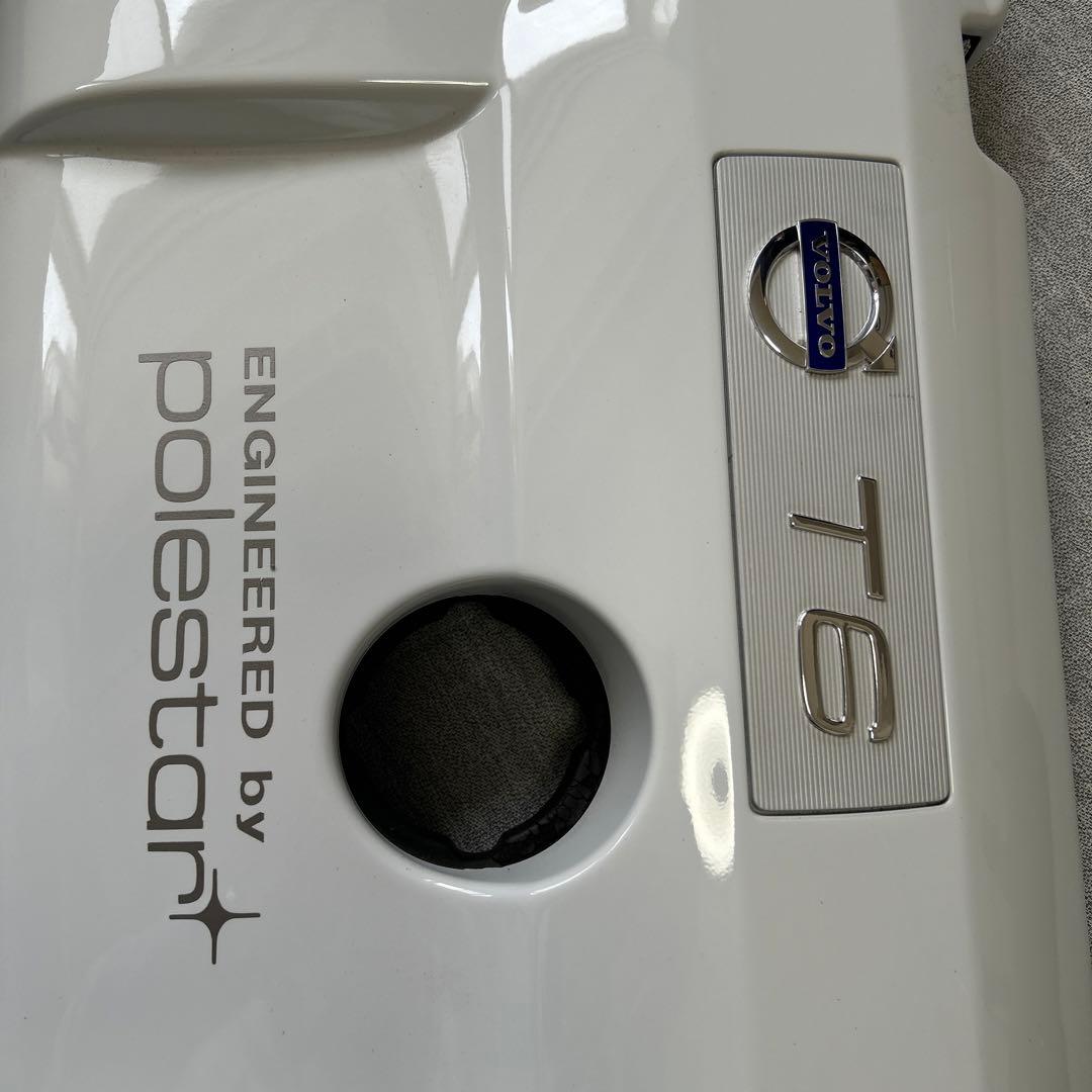 ボルボ、希少Volvo B6304Tエンジン用ヘッドカバー他６点セット