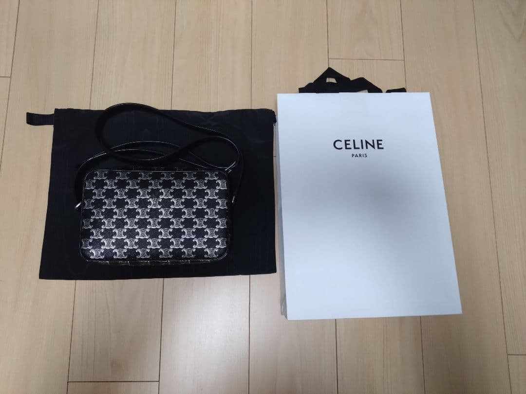 CELINE ブラックトリオンフ メッセンジャーバッグ