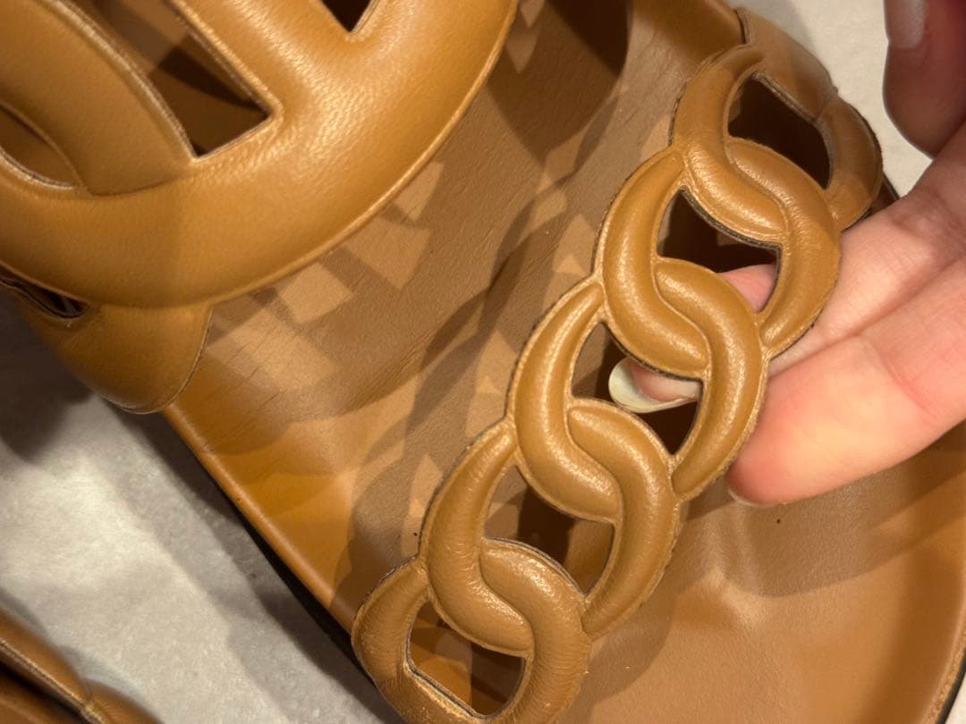 HERMES サンダル エクストラ キャメル