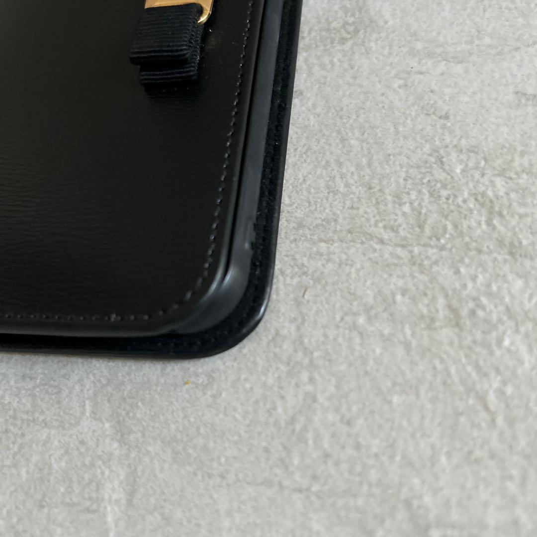 Salvatore Ferragamo iPhoneケース