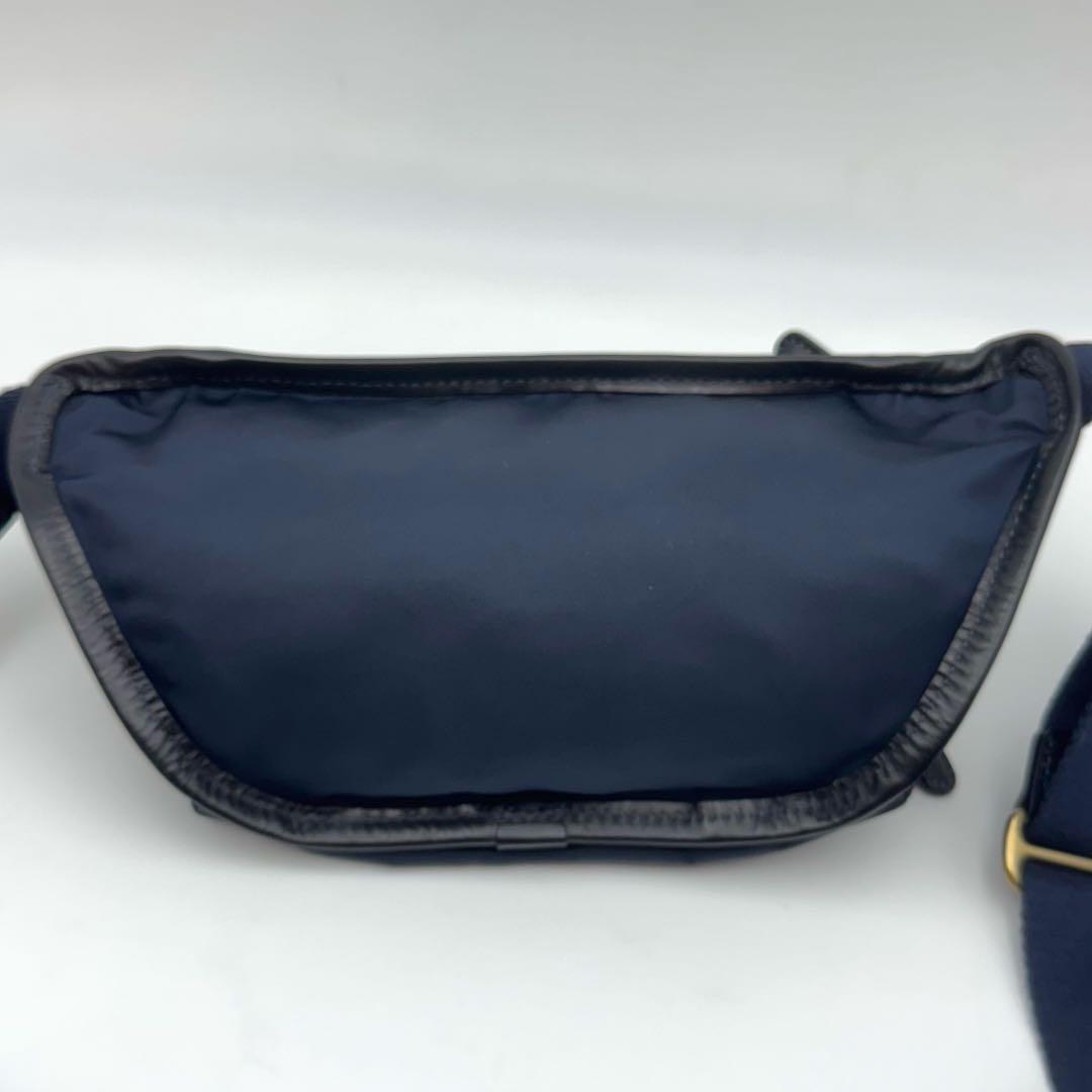 極美品✨フェリージ 218 ボディバッグ トゥモローランド別注 ゴールド金具