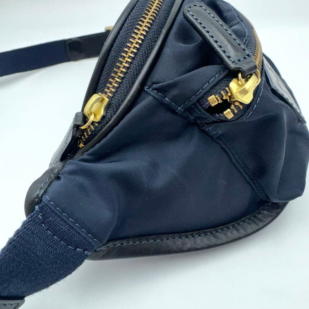 極美品✨フェリージ 218 ボディバッグ トゥモローランド別注 ゴールド金具