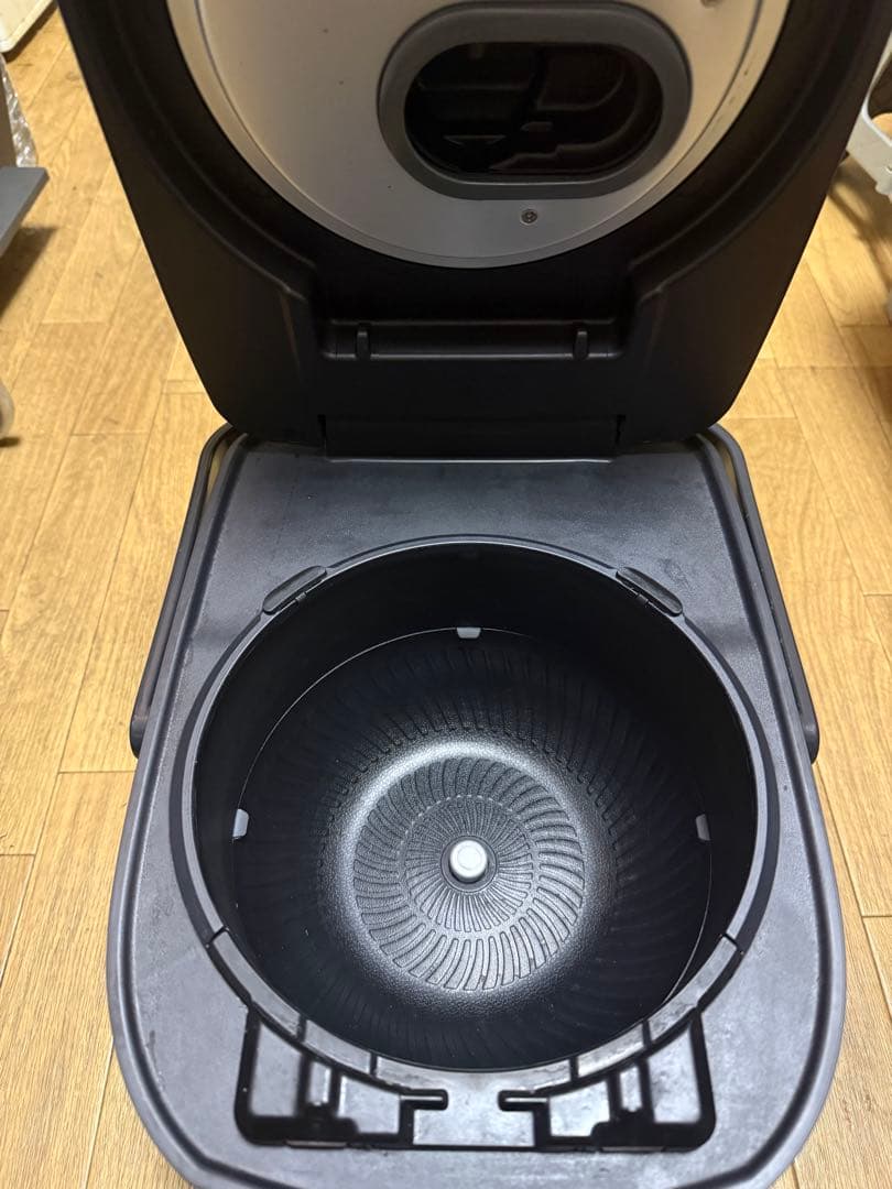 アイリスオーヤマ　炊飯器　圧力IH RC-PDA50-B