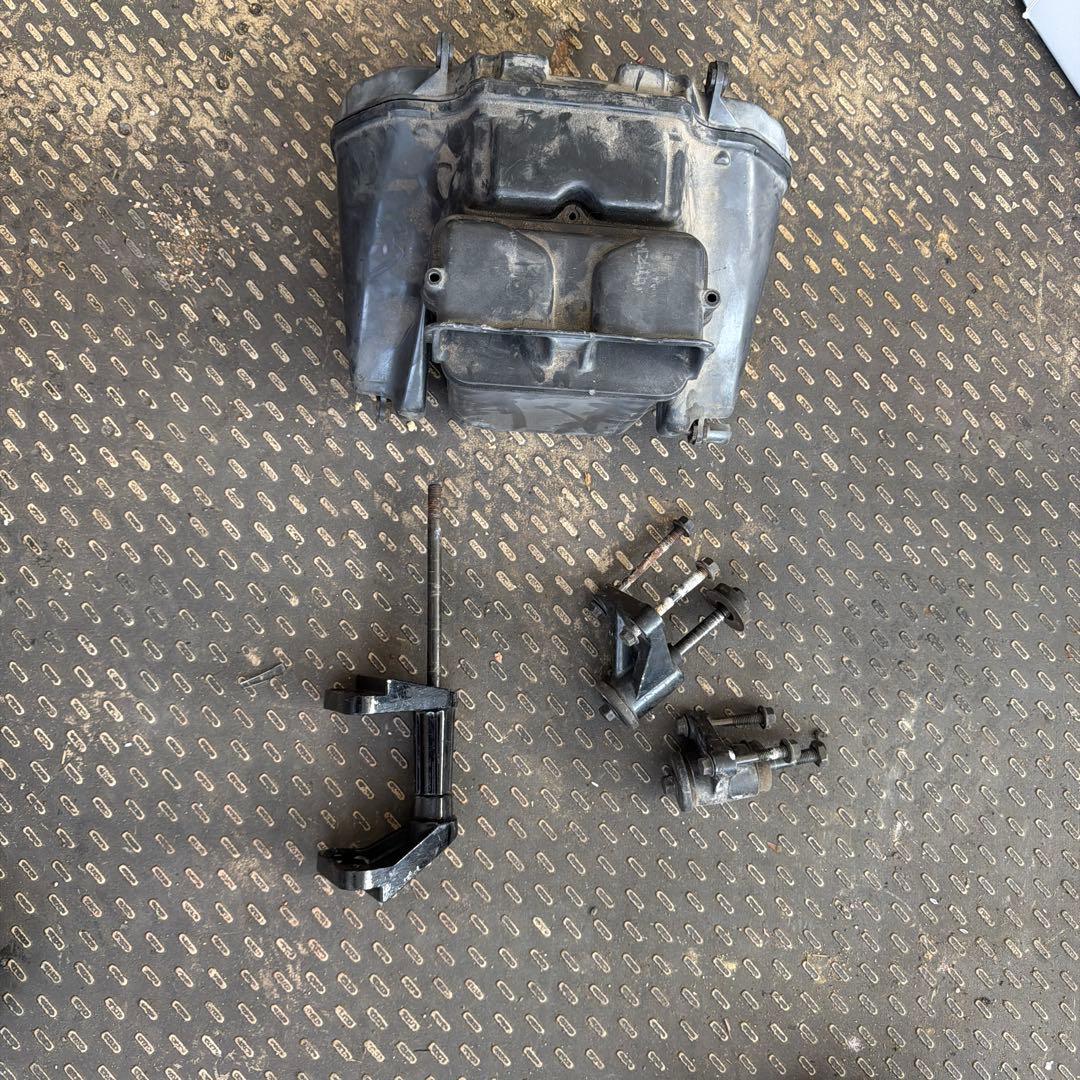 あっぷる　ゼファー　エアクリ　マウント