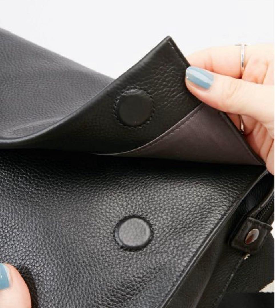 本革470g ワイドテープショルダーボディバッグ ear PAPILLONNER