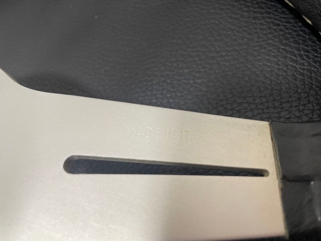 ナルディ クラッシックΦ 36シルバー