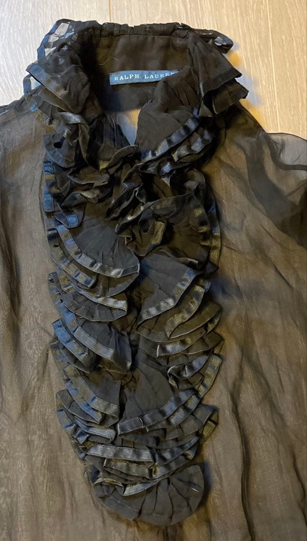 ✨ Ralph Laurenフリル　ブラウス 100% シルク✨