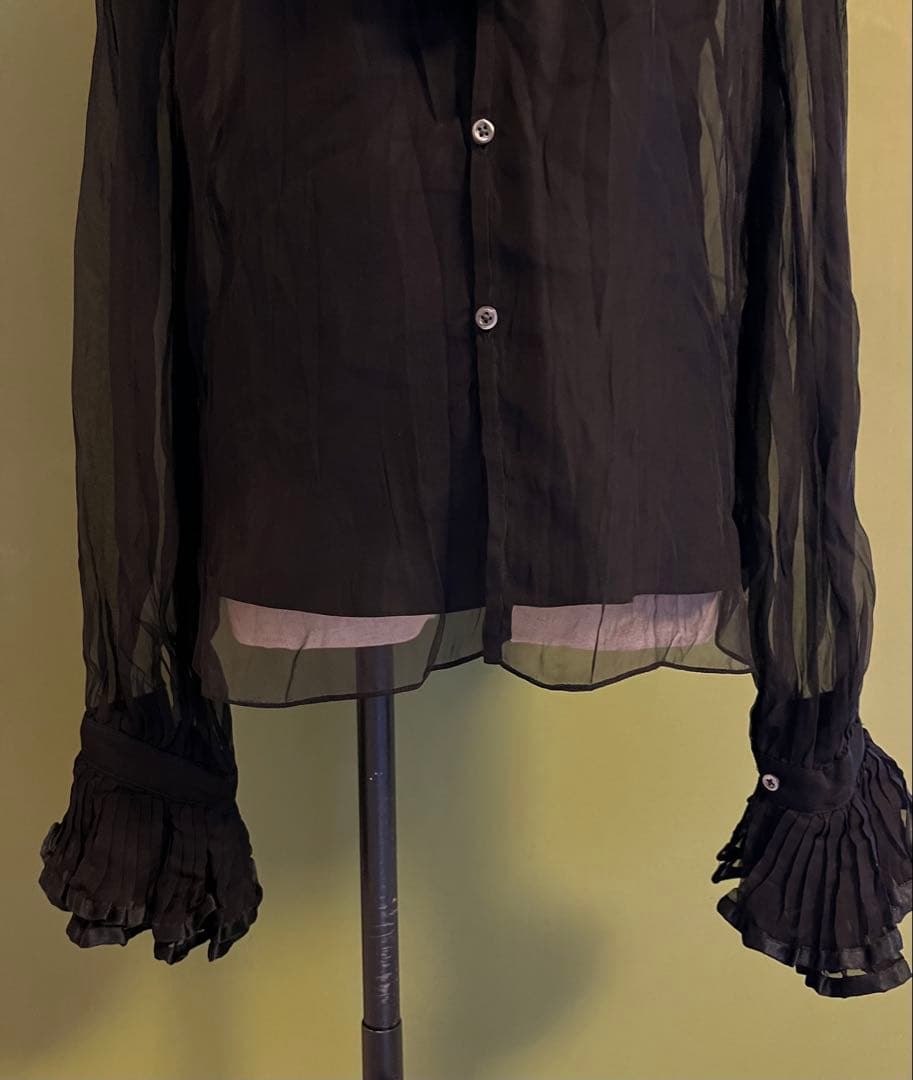 ✨ Ralph Laurenフリル　ブラウス 100% シルク✨