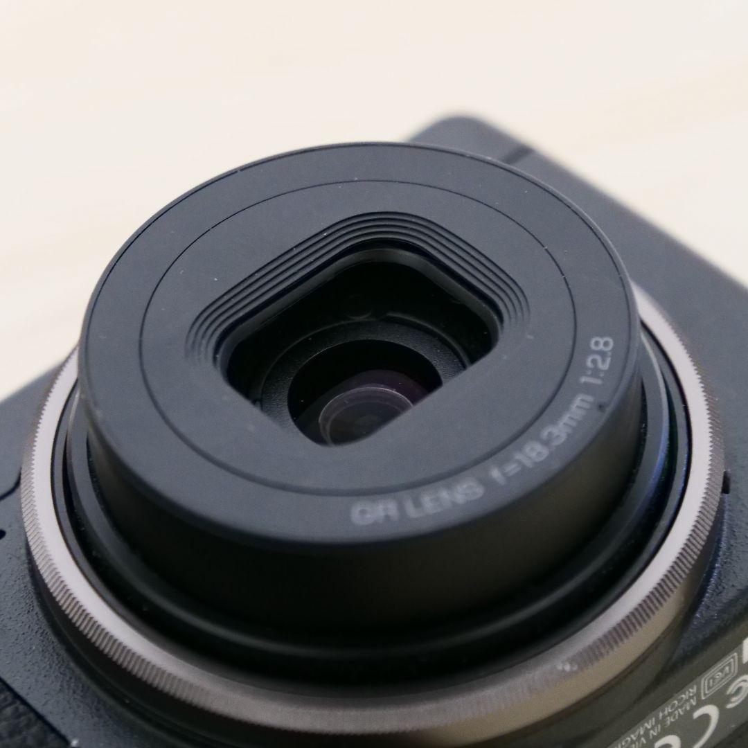 【豪華おまけ、ショット数わずか】RICOH GR Ⅲ 純正ポーチ他