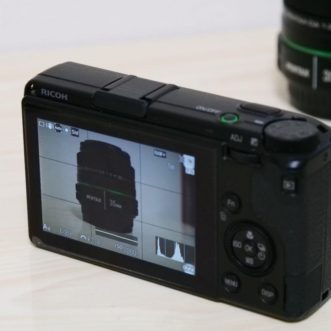 【豪華おまけ、ショット数わずか】RICOH GR Ⅲ 純正ポーチ他