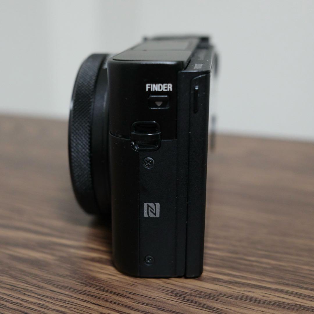 デジタルカメラ SONY Cyber-shot DSC-RX100M5A