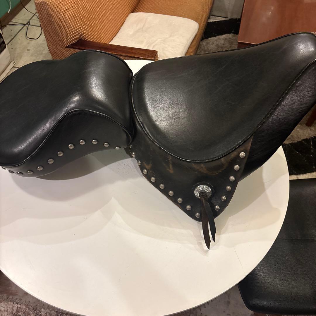 EVO FLSTC 純正シート