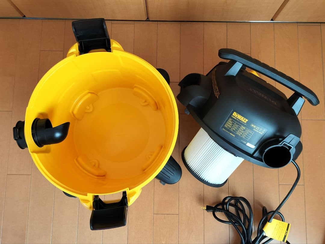 乾湿両用 バキュームクリーナー 掃除機 デウォルト DeWALT　訳あり