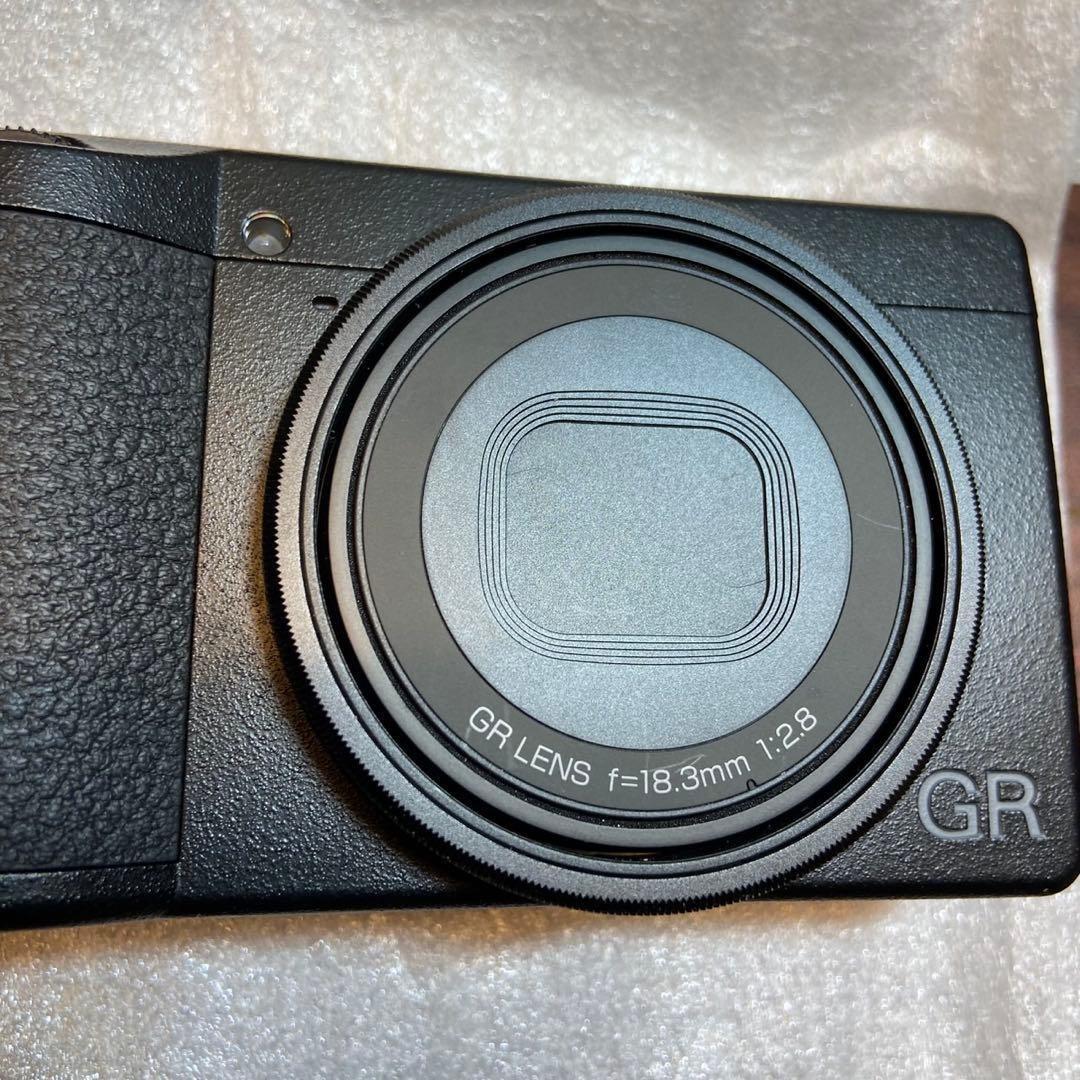 RICOH GR Ⅲ デジカメ ほぼ新品 4930