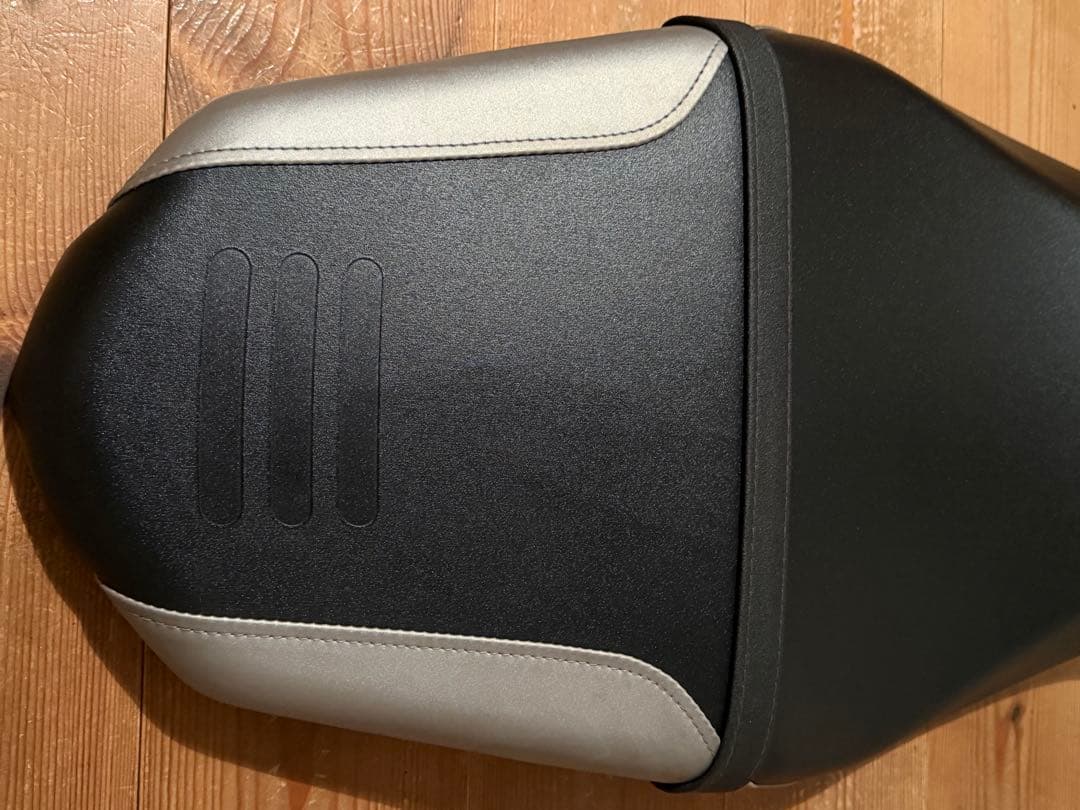 GSXS1000S katana カタナ 2019 純正シート