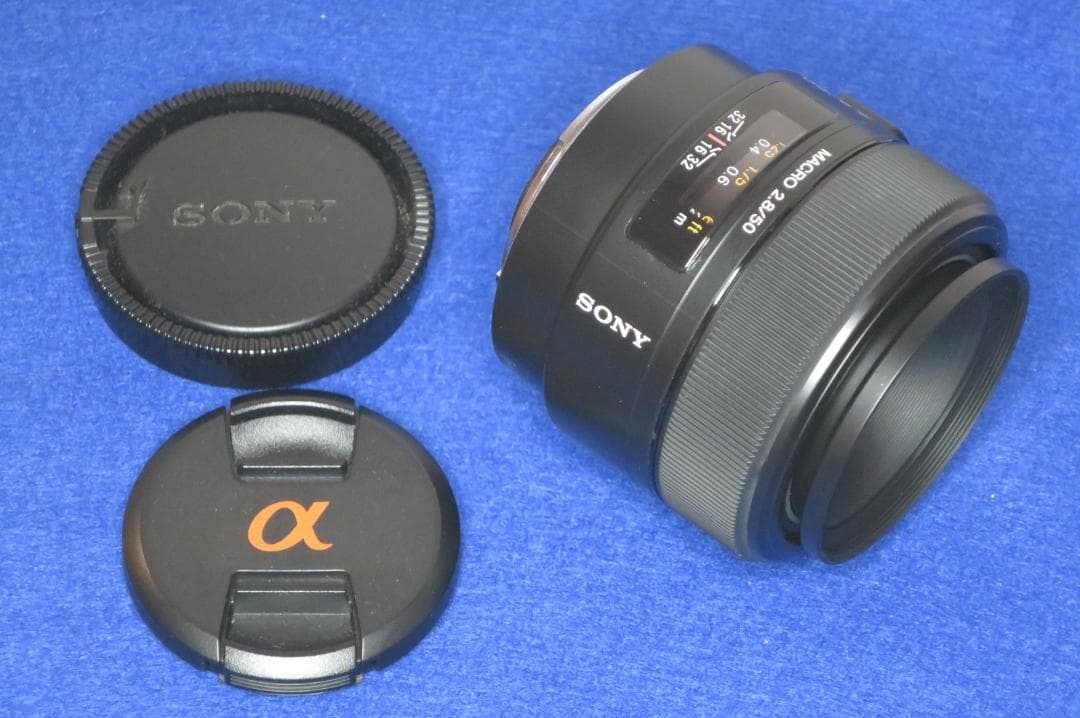 SONY Aマウント用レンズ　50mm F2.8 Macro　SAL50M28
