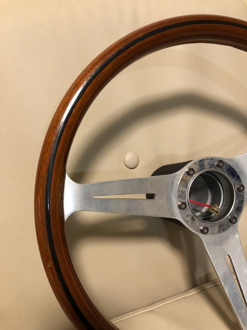 【送料込み】ナルディ NARDI ステアリング クラシック ウッド