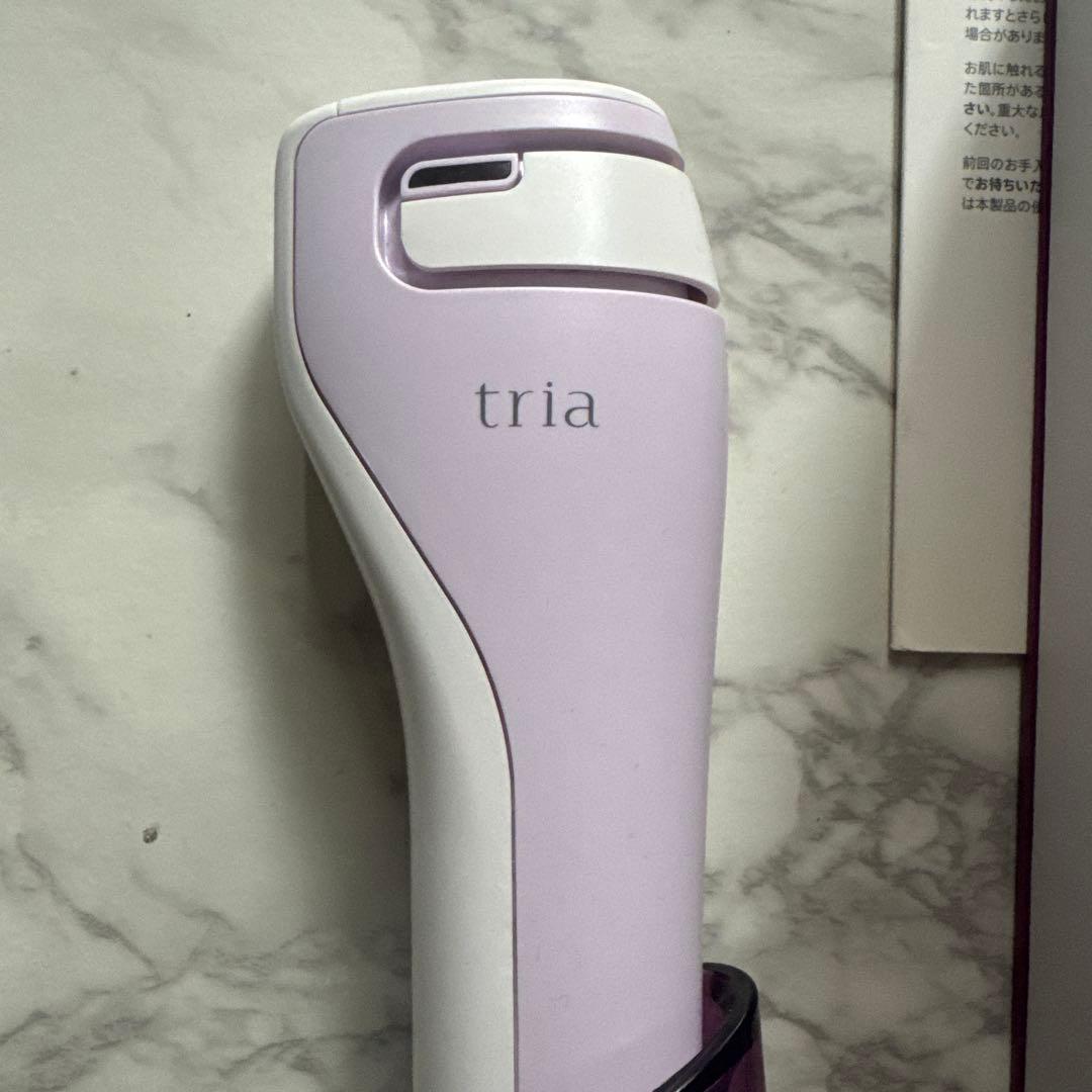【美品】トリア エイジングケアレーザー