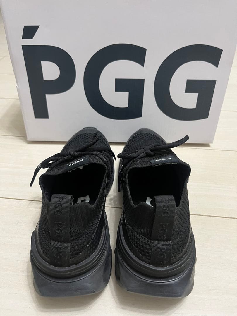 PGG レディース◾️スパイクレス　シューズ◾️ ブラック　レディース