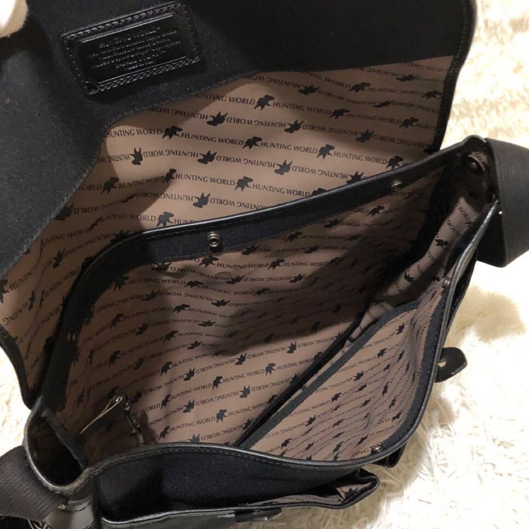 未使用☆ハンティングワールド ショルダーバッグ メッセンジャーバッグ ブラック