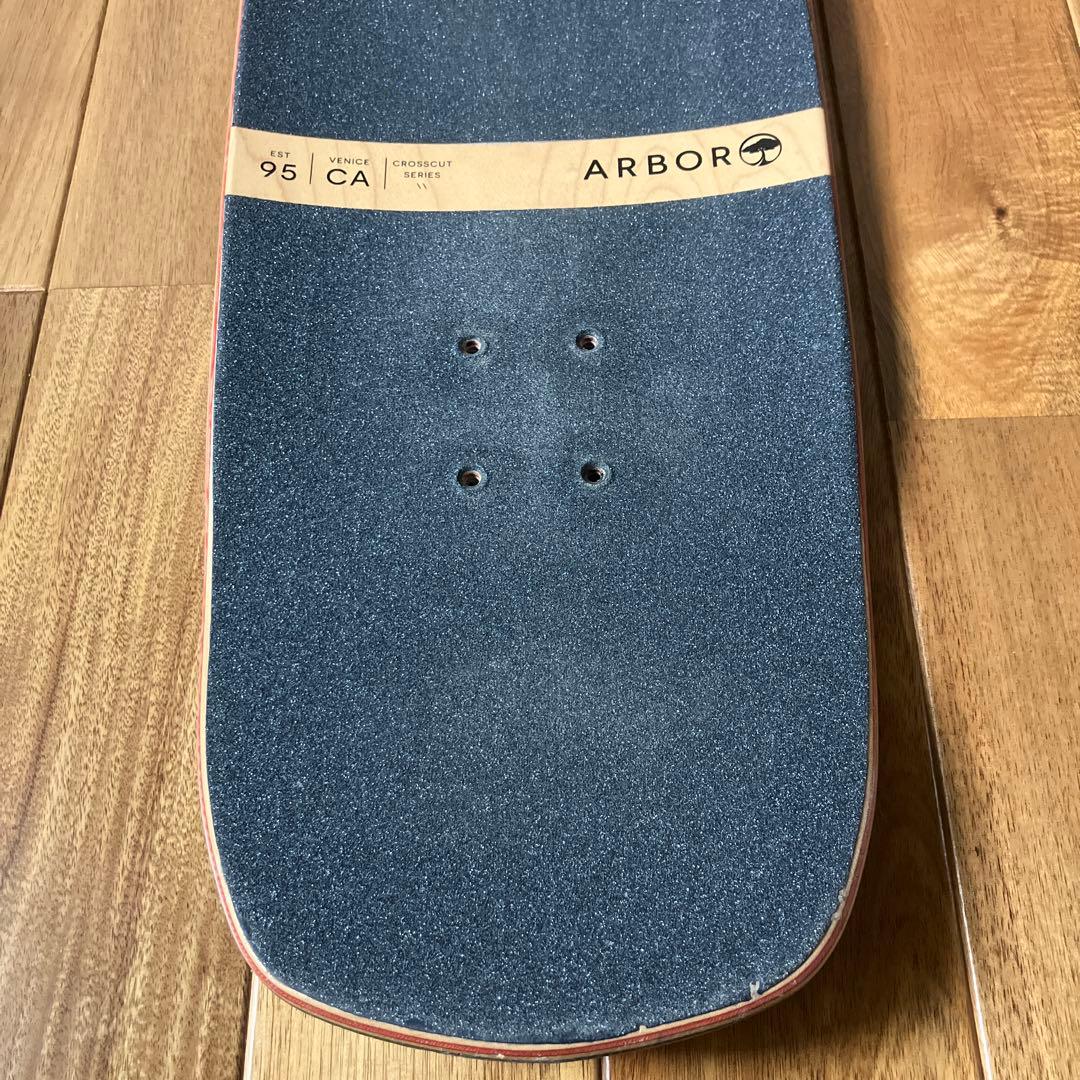 アーバースケートボード　デッキ　アクセルセラットプロモデル　34インチ