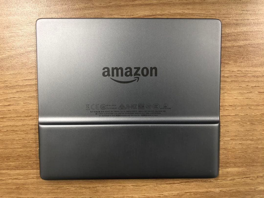 【送料無料】Kindle Oasis 本体 第10世代 8GB 広告あり