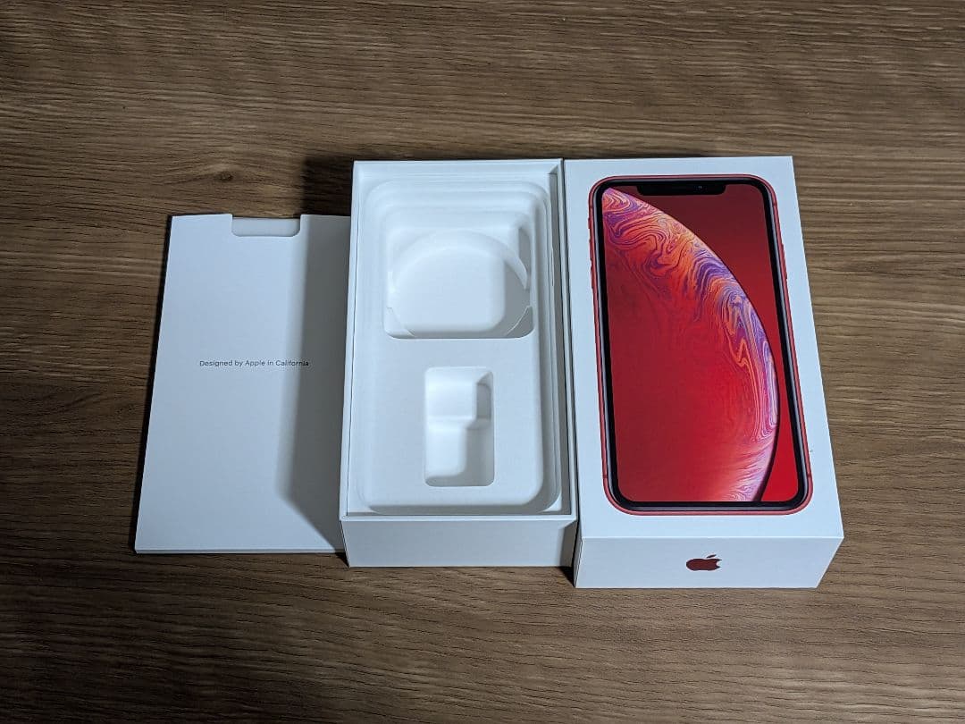 iPhone XR 128GB（レッド）SIMフリー