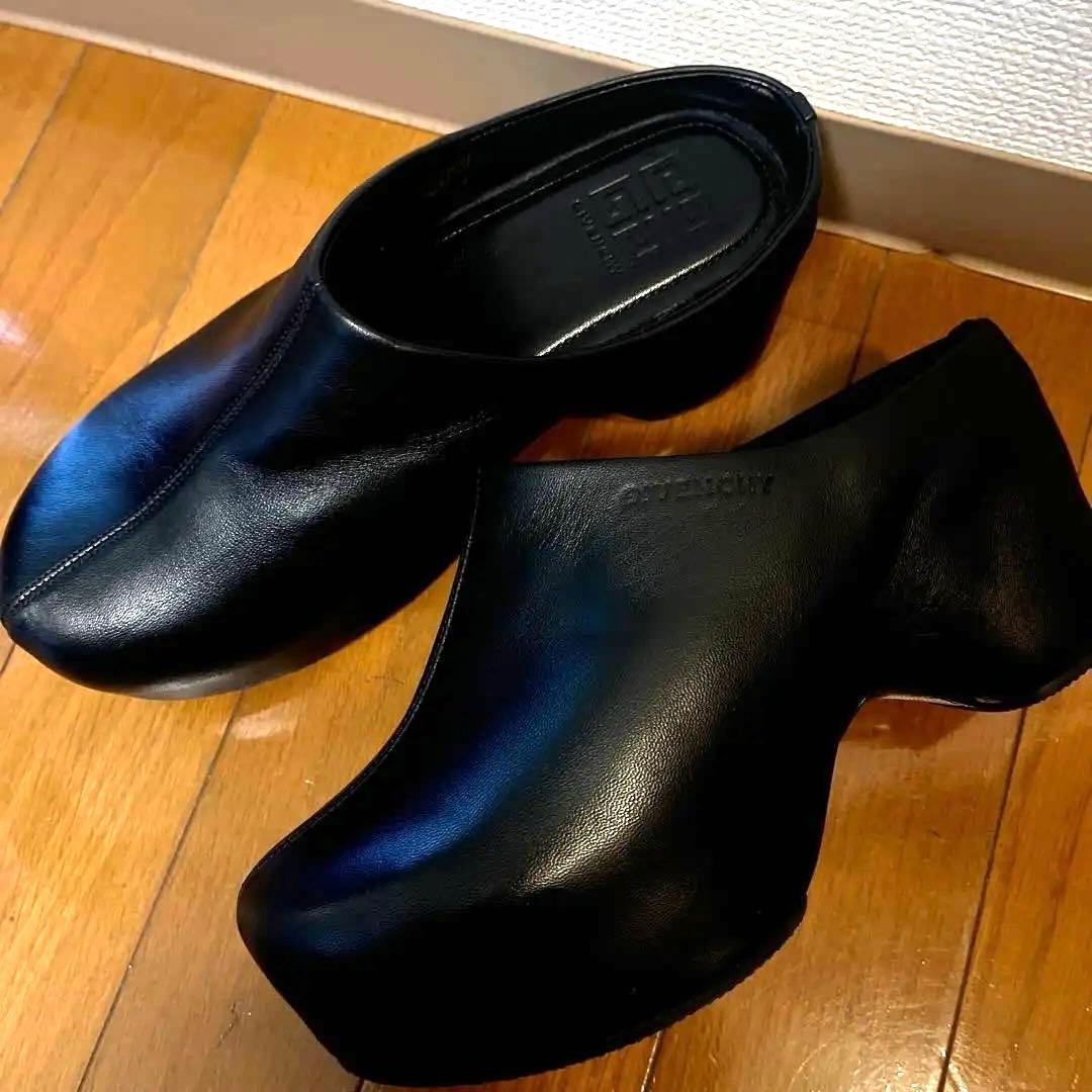 GIVENCHY☆美品　サボサンダル