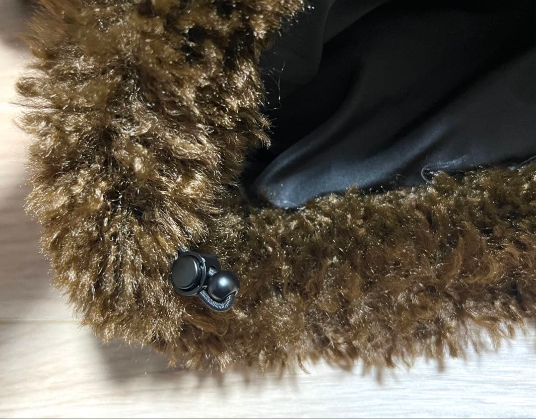 ZARA フェイクファー フード付きジャケット