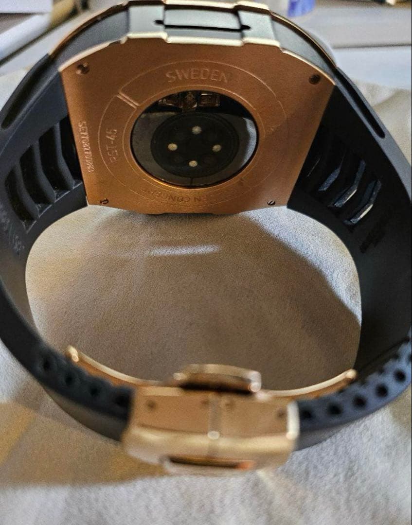 RST45 45mm Apple Watch ケース　ゴールデンコンセプト