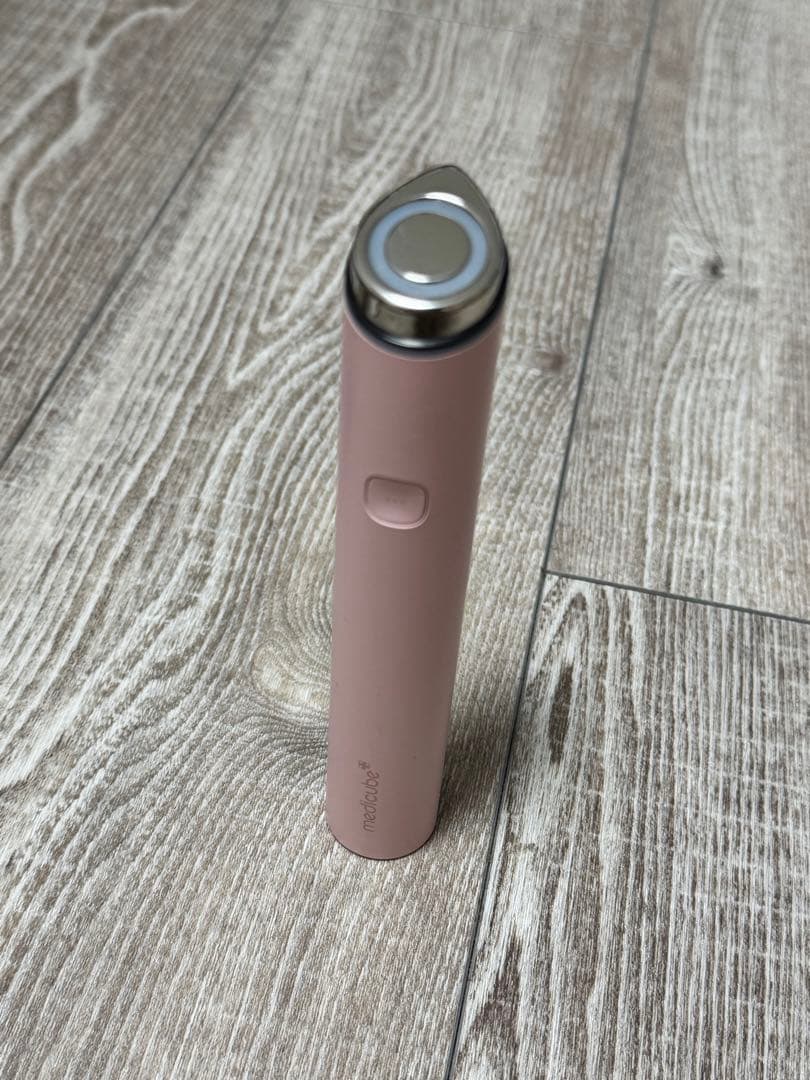 【美品】メディキューブmedicube AGE-R ブースタープロミニ ピンク