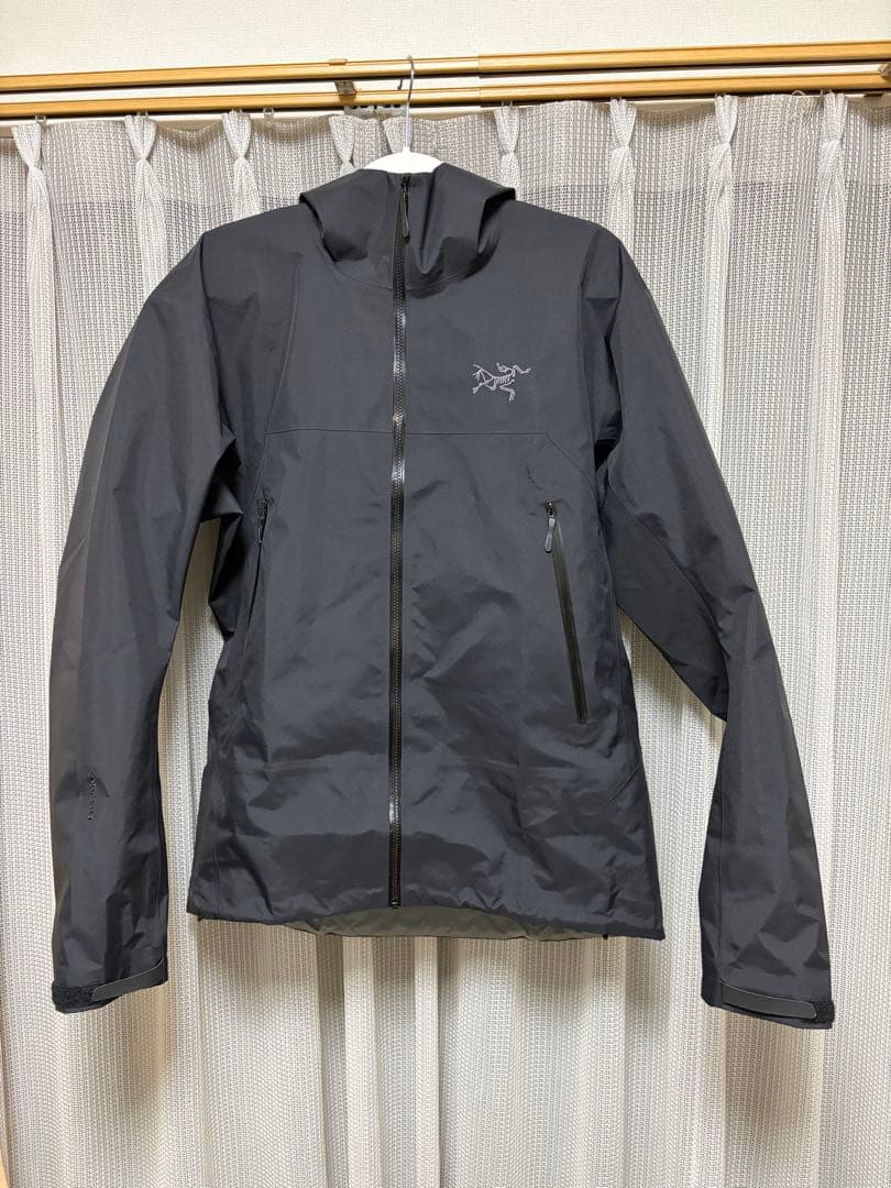 アークテリクス ベータジャケット M ブラック BIRD-AID保証付 新品