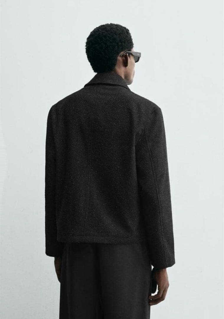 ZARA 大人気完売商品　シャイニーテクスチャージャケット