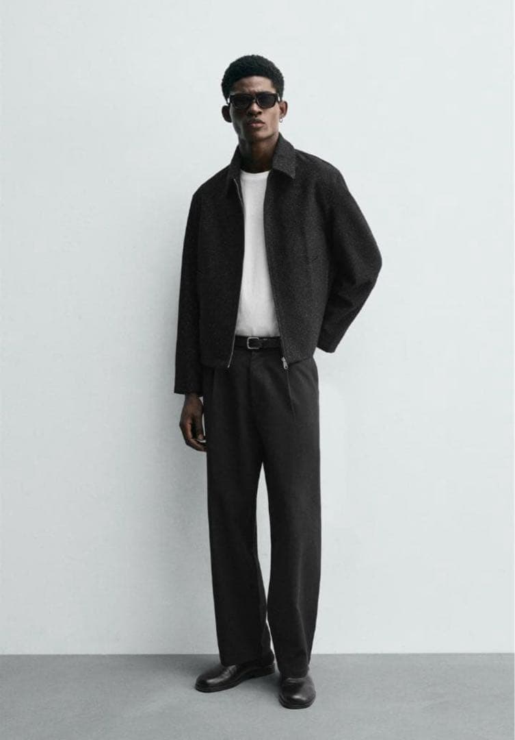 ZARA 大人気完売商品　シャイニーテクスチャージャケット