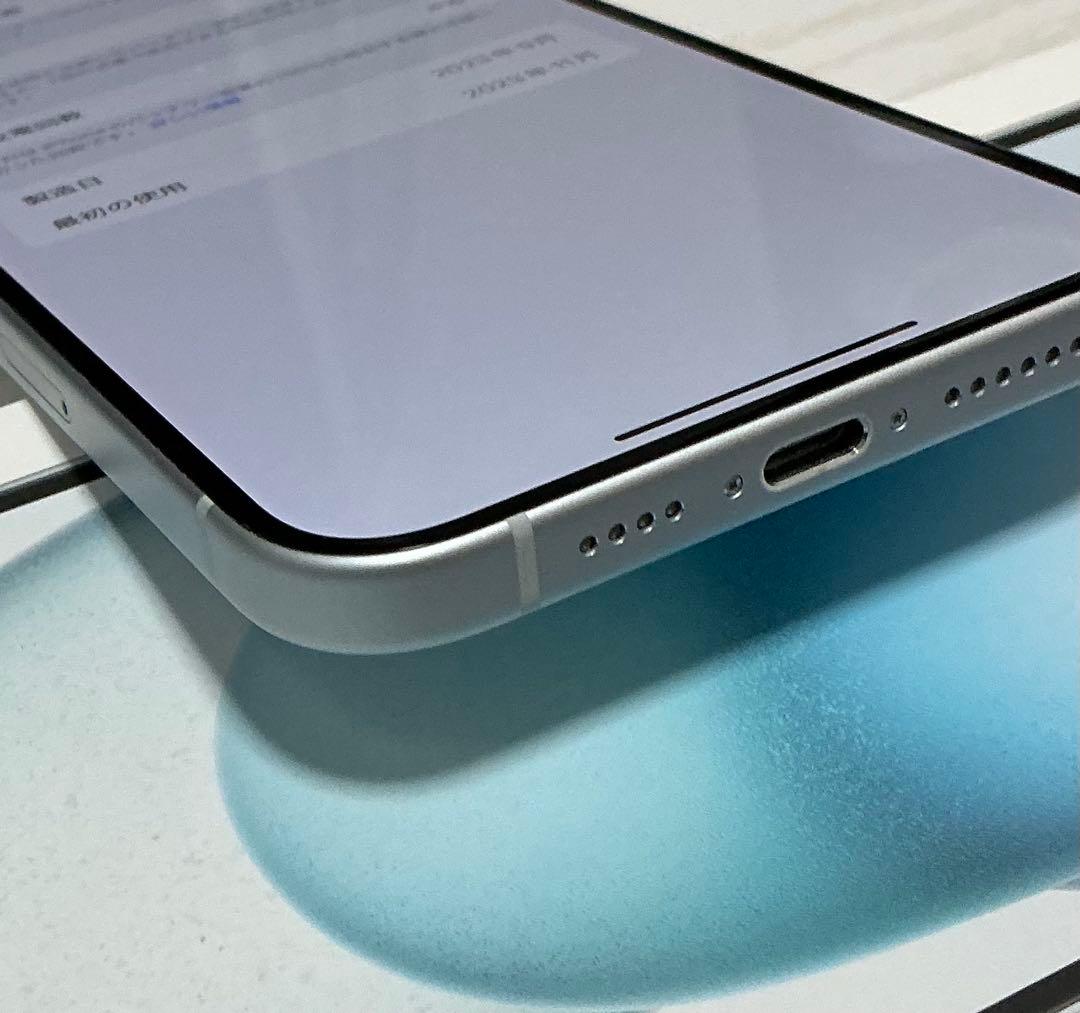 アップル Apple iPhone 15 Plus 128GB ブルー　ケース付