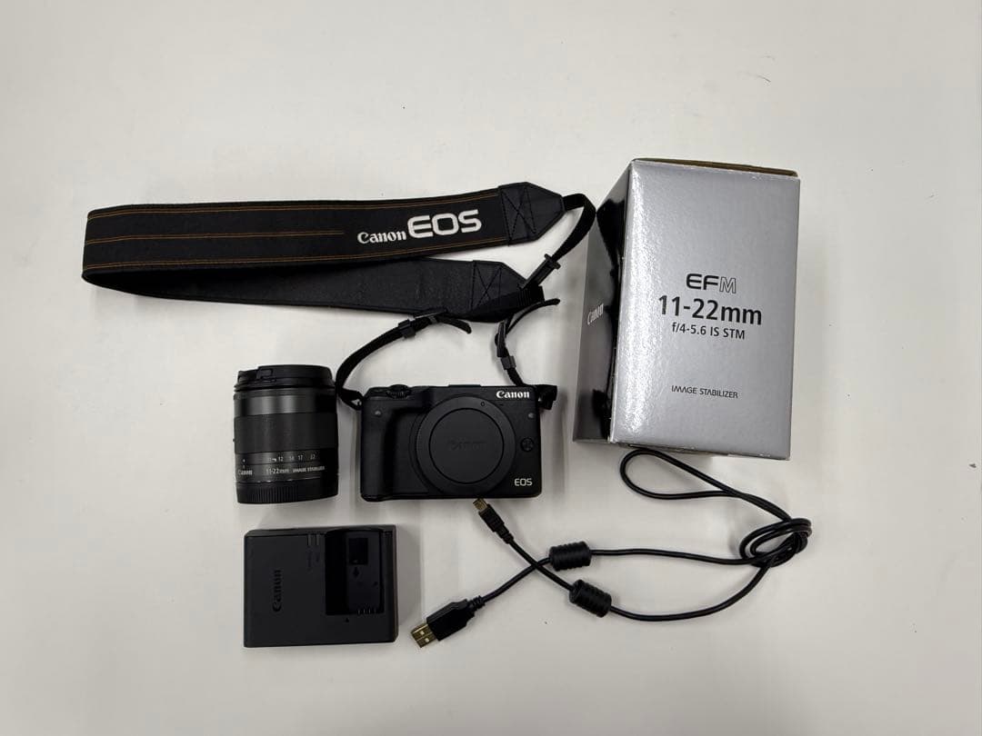 Canon EOS M3 ミラーレスカメラレンズ付き