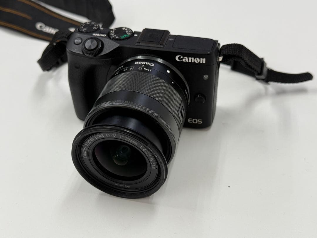 Canon EOS M3 ミラーレスカメラレンズ付き