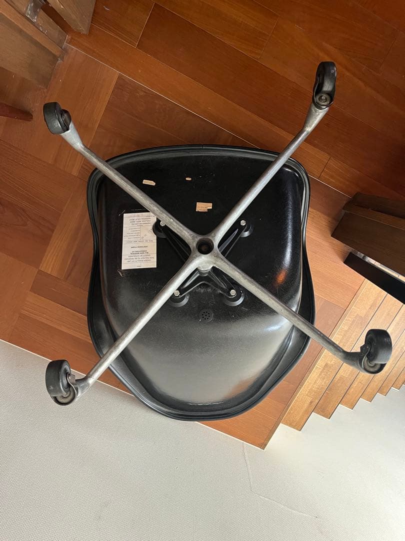 イームズ　ルーズクッションアームチェア　 ハーマンミラー　ビンテージ　超希少レア