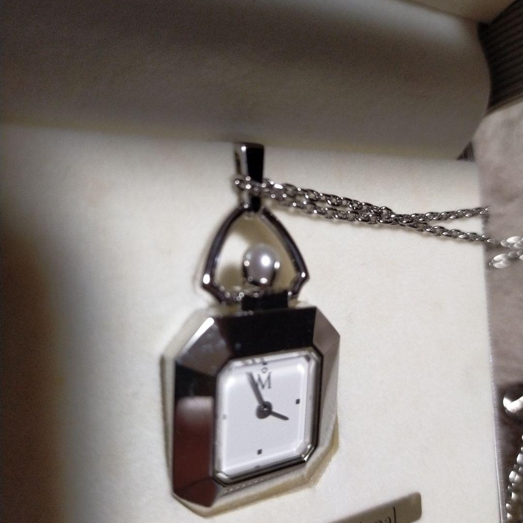 MIKIMOTO　INTERNATIONAL　ペンダントウォッチ　シルバー