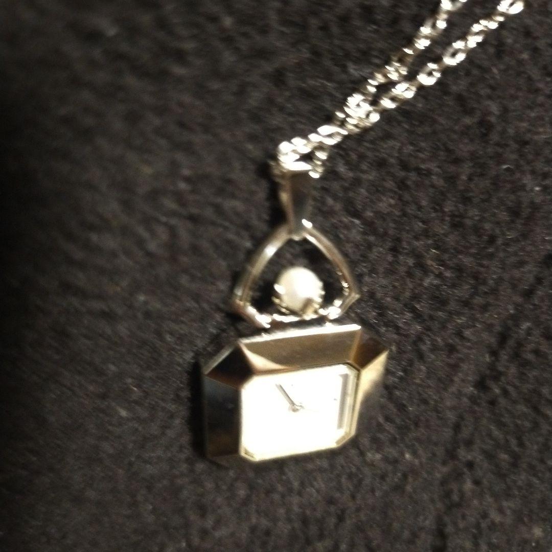 MIKIMOTO　INTERNATIONAL　ペンダントウォッチ　シルバー