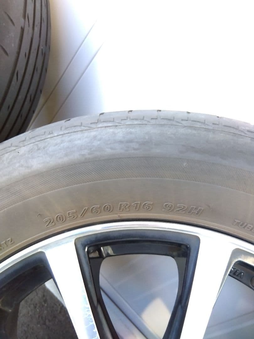 ア*ト様 【送料込み】16インチ 夏タイヤ ホイールセット