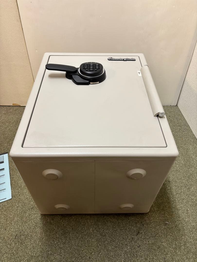 金庫　セントリー　ビッグボルトシリーズ　JF205EV　sentlysafe