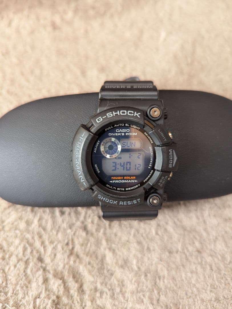 CASIO G-SHOCK FROGMAN ダイバーズ200m　GW-200RB
