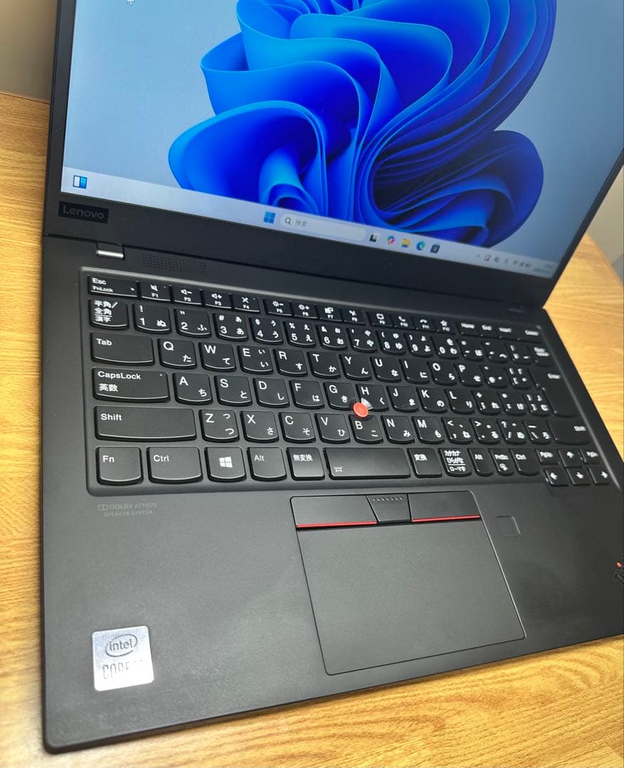 良品　Lenovo X1 gen 8, Corei7, 画面 14inch 2K