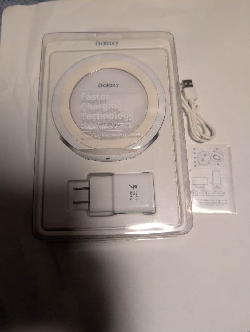 Galaxy Note10+ au 本体と付属品